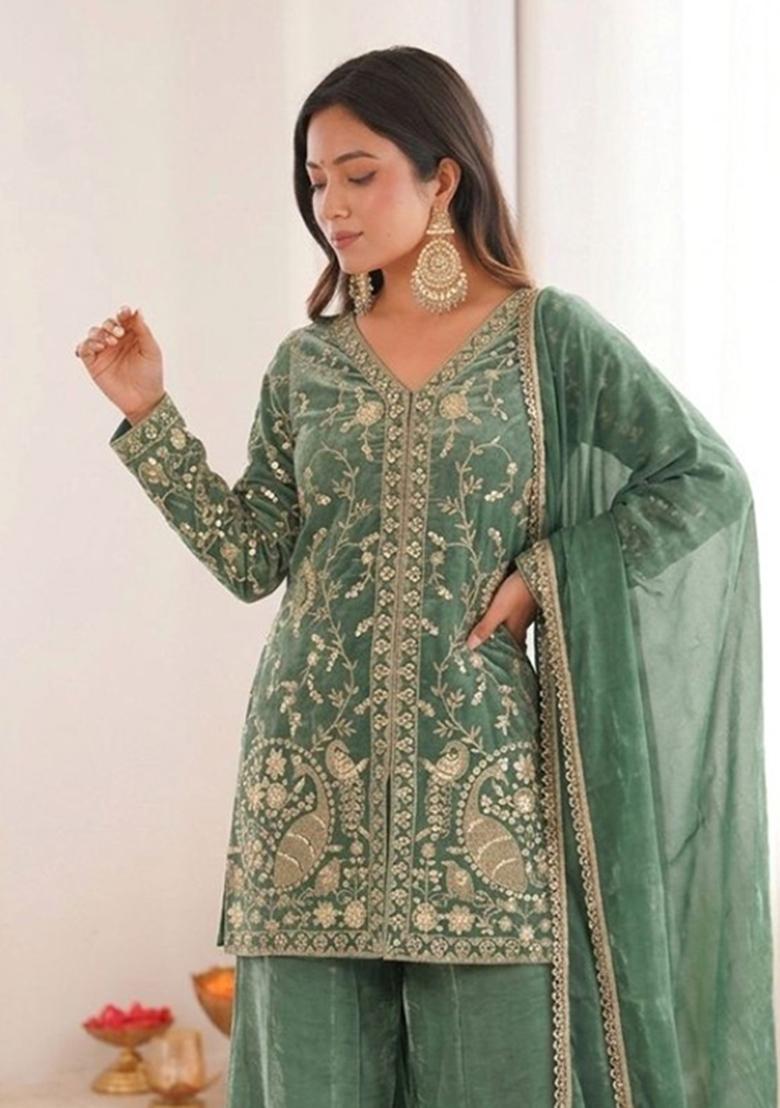 Sea Green Embroidery Silk Kurta Set - Indya