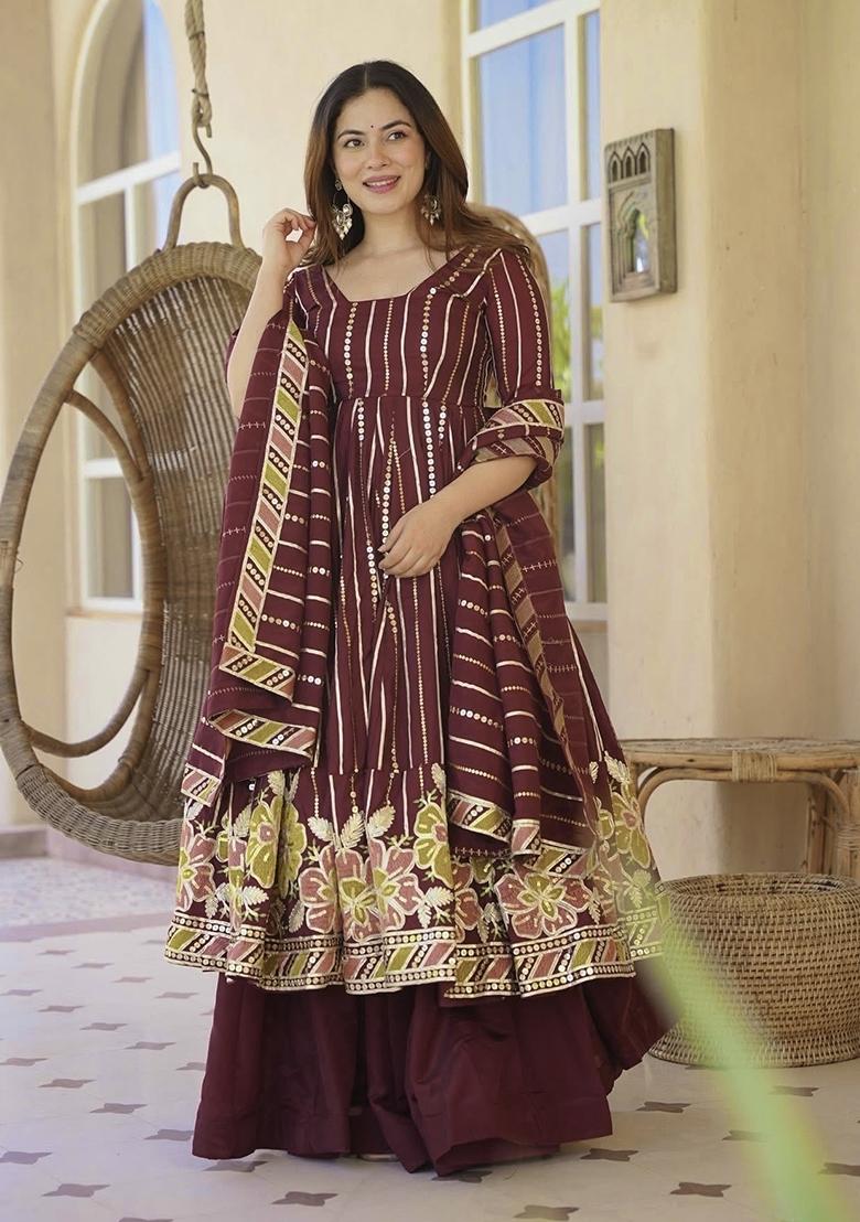 Red Embroidery Georgette Anarkali Set - Indya