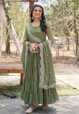 Mehendi Solid Georgette Gown With Dupatta