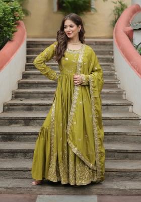 Pista Embroidery Chinon Kurta Set