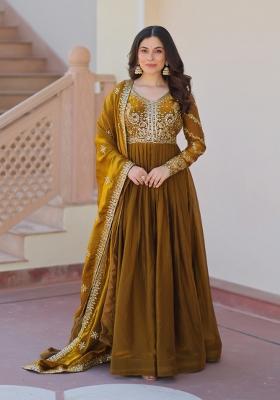 Mehendi Embroidery Fendi Gown With Dupatta