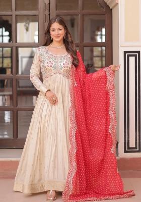 Red Embroidery Cosmos Gown With Dupatta