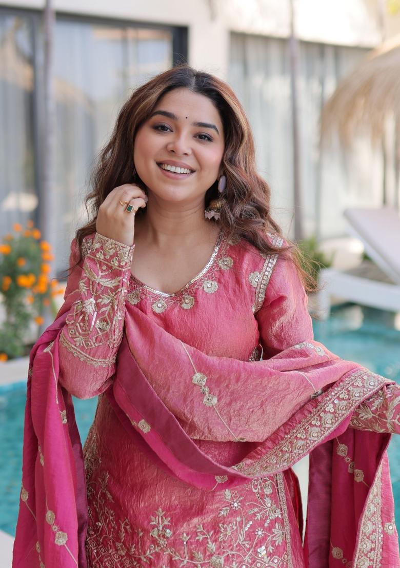 Pink Embroidery Fendi Kurta Set - Indya