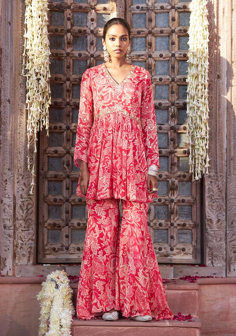Pink Embroidery Chinon Kurta Set - Indya