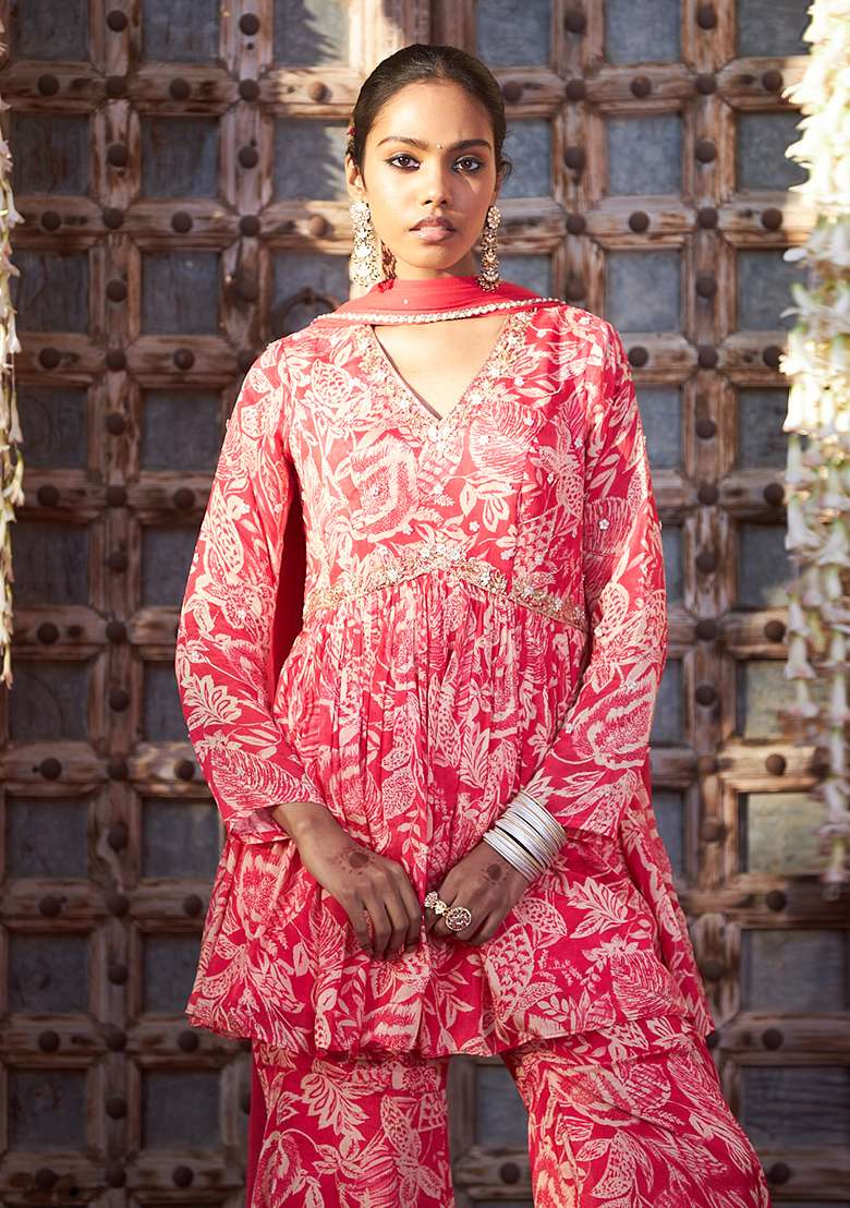 Pink Embroidery Chinon Kurta Set - Indya