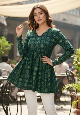 Green Printed Silk Kurta