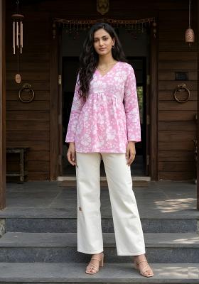 White And Pink Printed Cotton Kurta