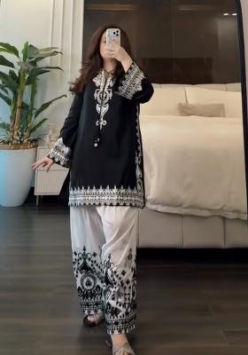Black Embroidered Crepe Kurta Set