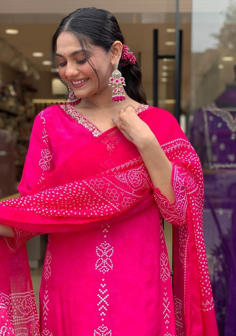 Pink Sequin Work Crepe Kurta Set - Indya