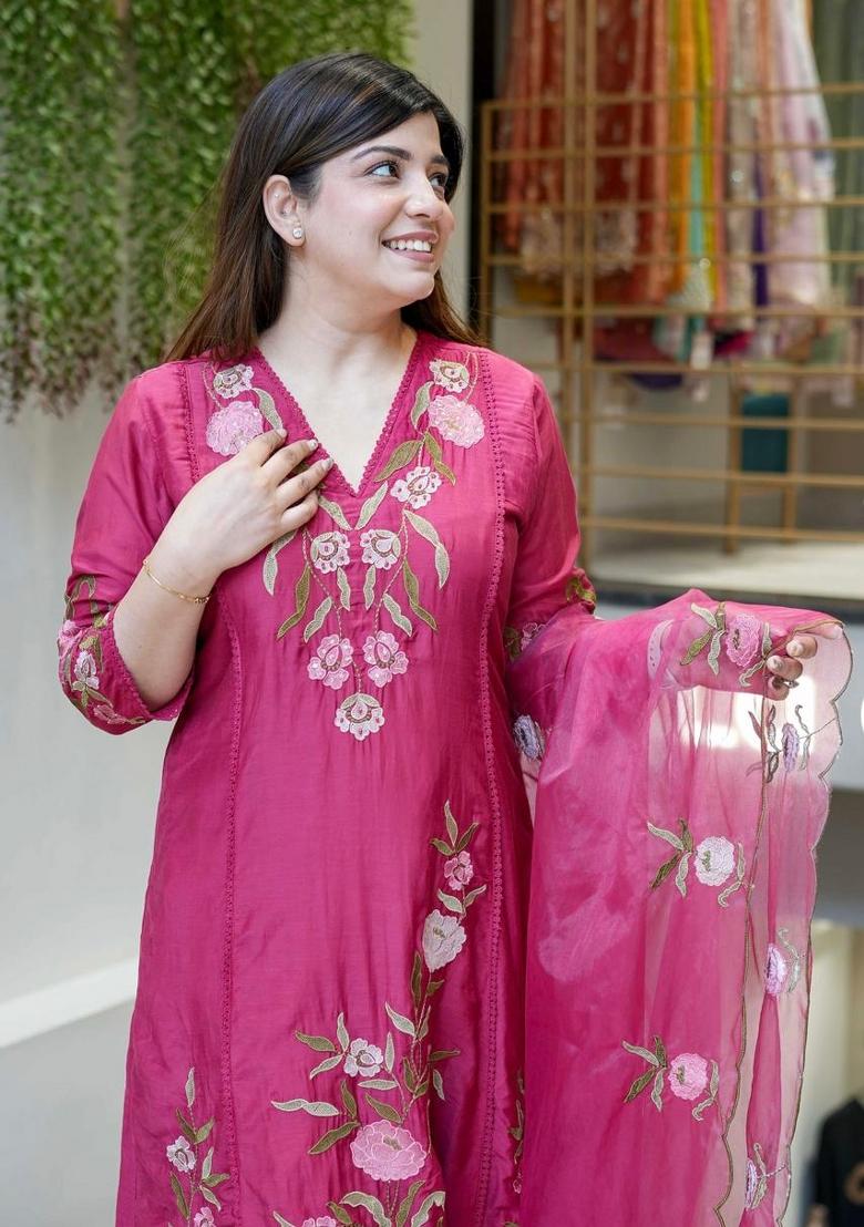 Peach Sequin Work Silk Kurta Set - Indya
