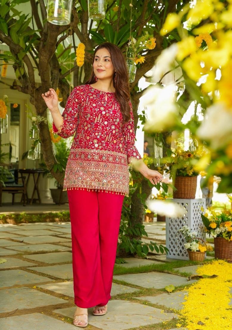 Red Beads Work Crepe Kurta Set - Indya