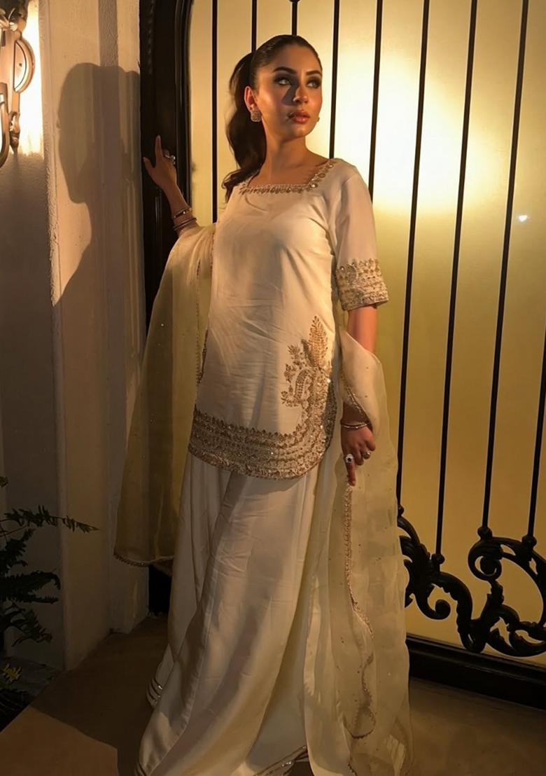 Cream Sequin Work Chinon Kurta Set - Indya