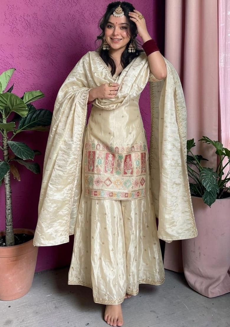 Cream Sequin Work Chinon Kurta Set - Indya