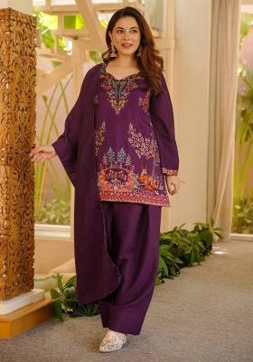 Wine embroidered Rayon Kurta Set