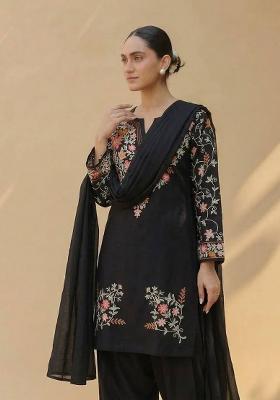 Black embroidered Silk Kurta Set