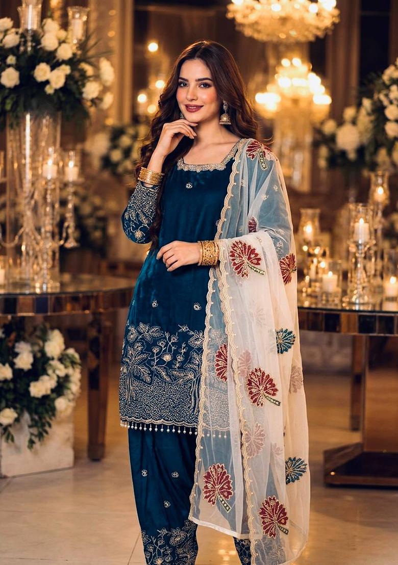 Teal embroidered Silk Kurta Set - Indya