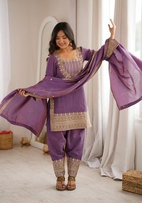 Lavender embroidered Silk Kurta Set