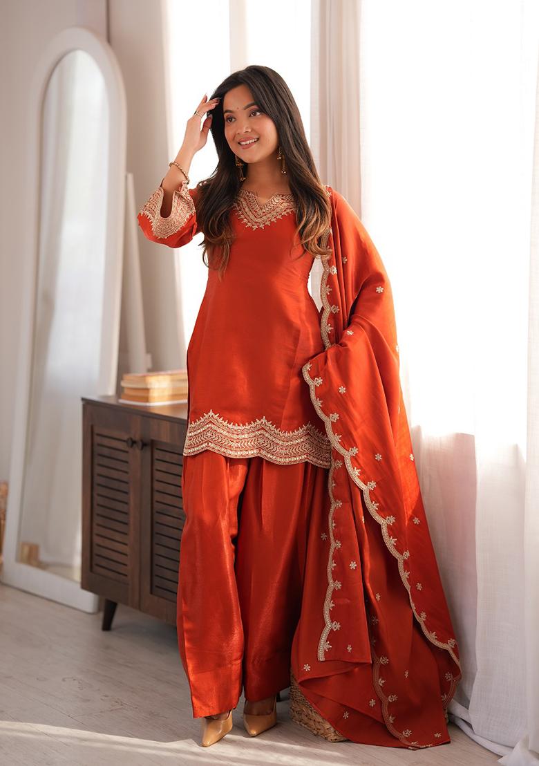 Orange embroidered Silk Kurta Set - Indya