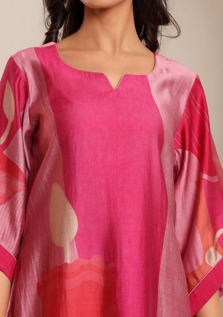 Fuchsia Floral Print Silk Kurta Set - Indya