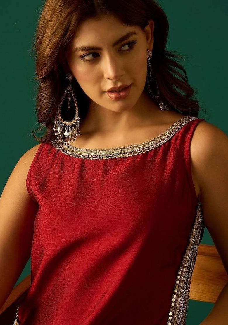 Red Embroidery Silk Kurta Set - Indya
