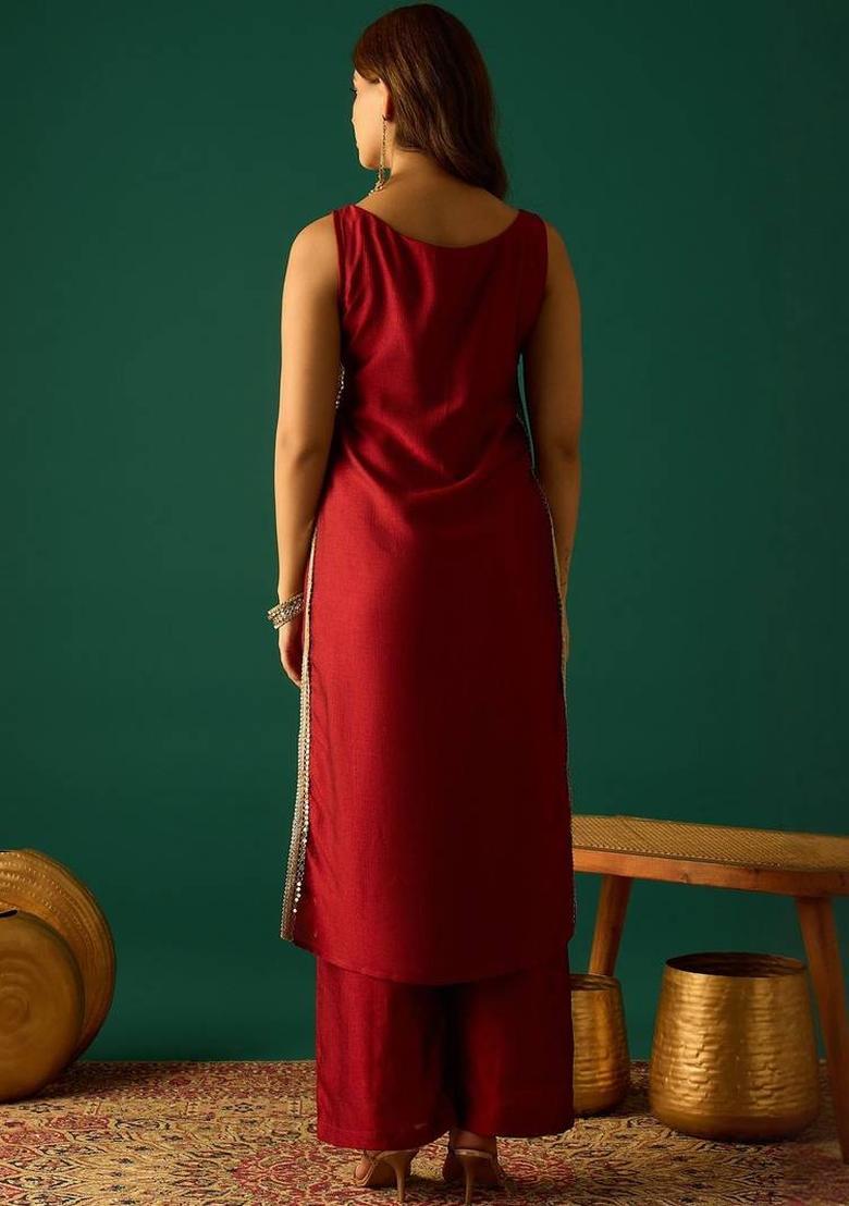 Red Embroidery Silk Kurta Set - Indya
