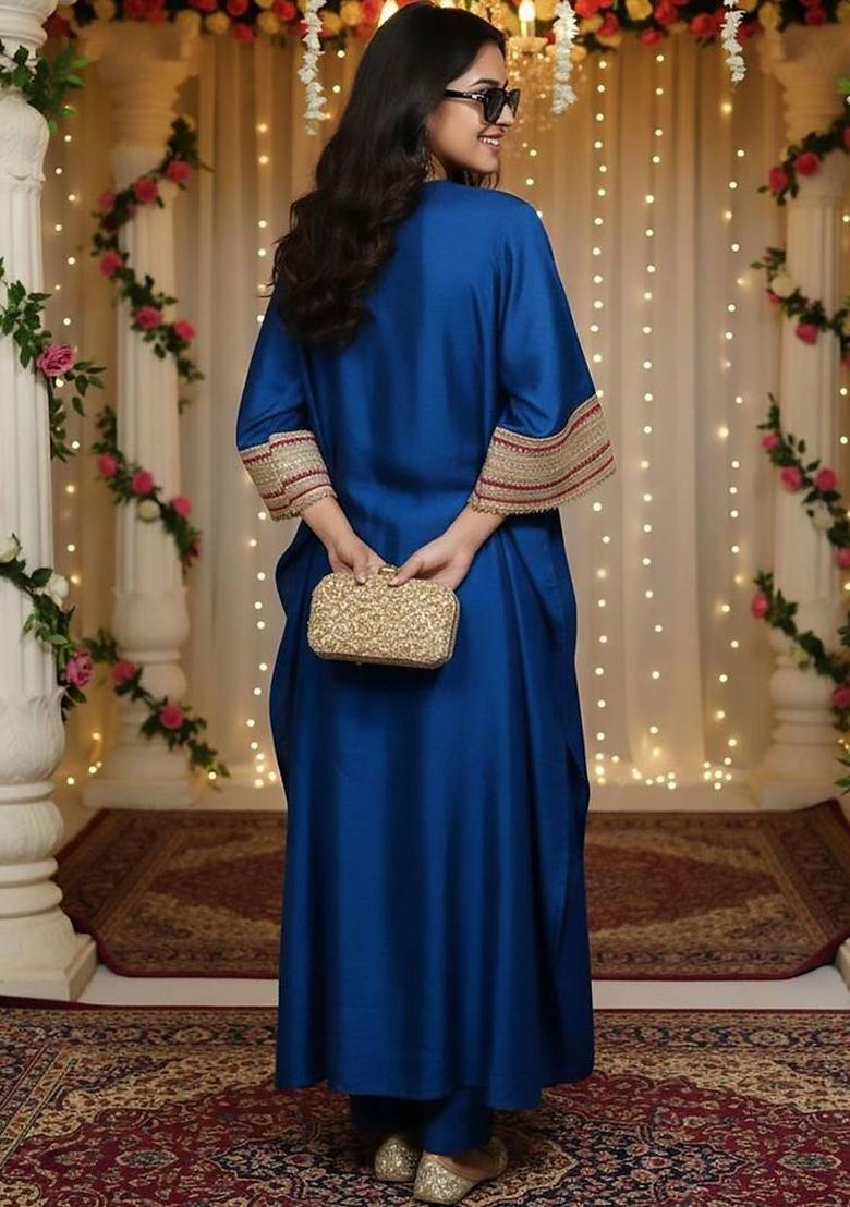 Blue Embroidery Silk Kurta Set - Indya
