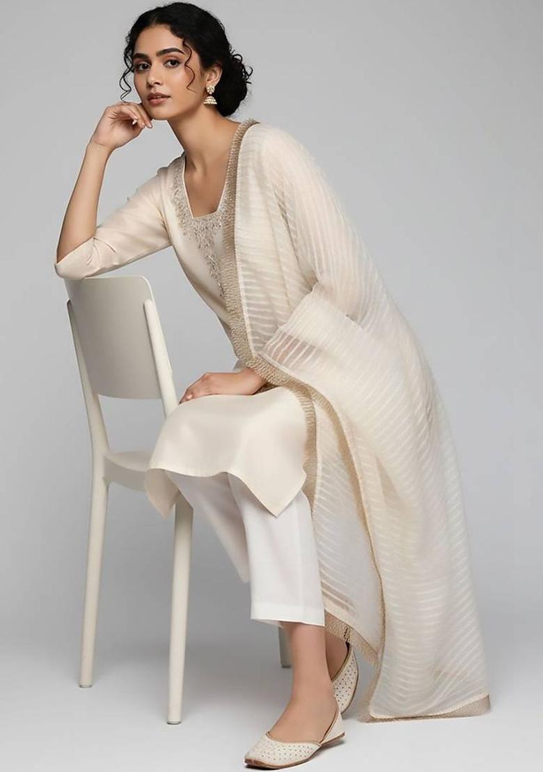 Off White Embroidery Silk Kurta Set - Indya