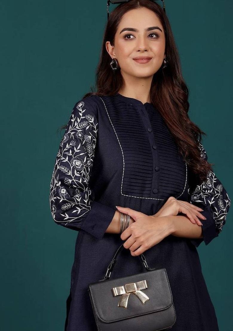 Navy Blue Thread Work Cotton Kurta Set - Indya