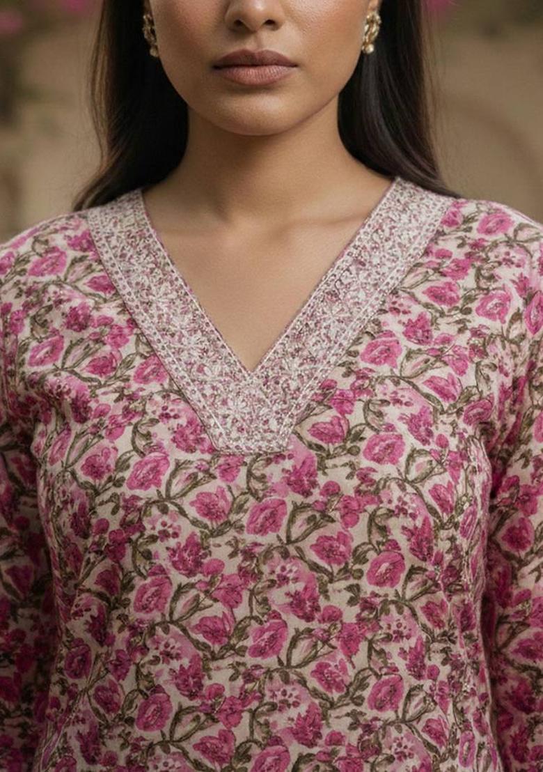 Off White Floral Print Cotton Kurta Set - Indya
