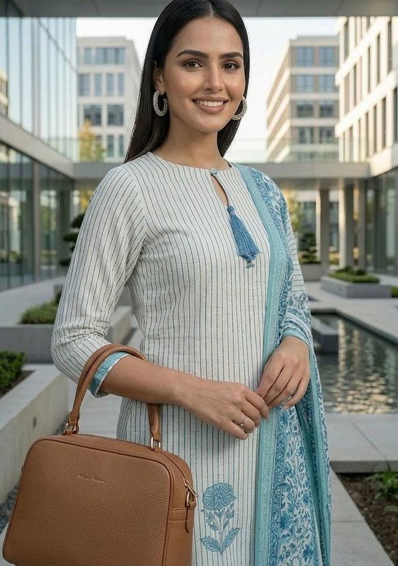 Off White Floral Print Cotton Kurta Set - Indya