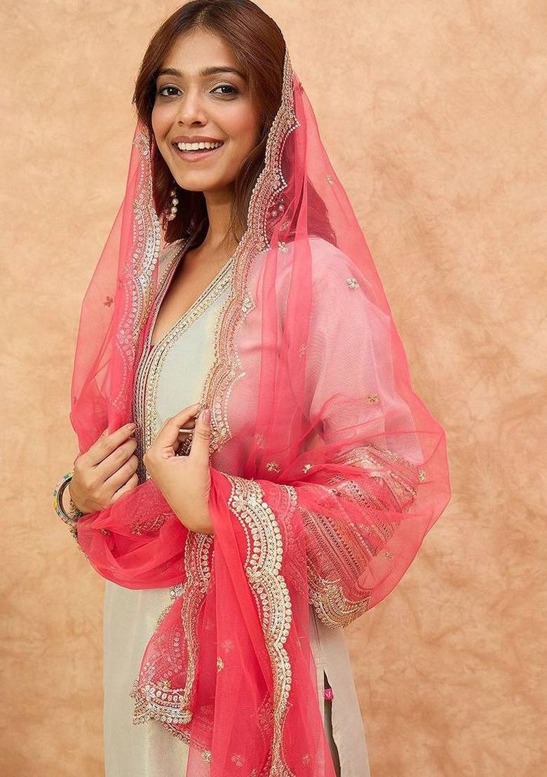 White Solid Silk Kurta Set - Indya