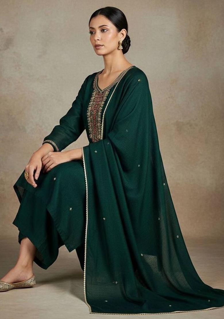 Green Embroidery Silk Kurta Set - Indya