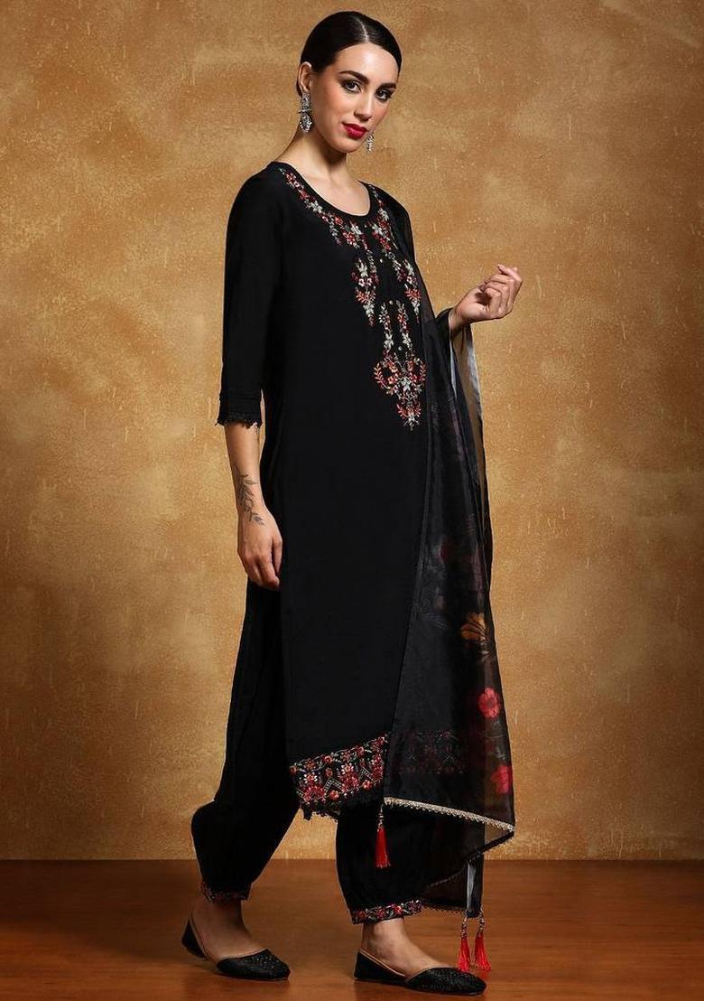Black Thread Work Silk Kurta Set - Indya
