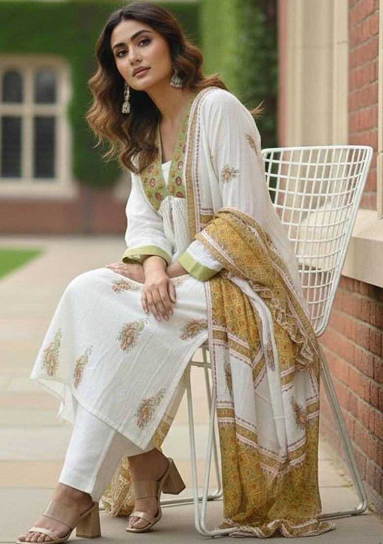 Off White Floral Print Cotton Kurta Set - Indya