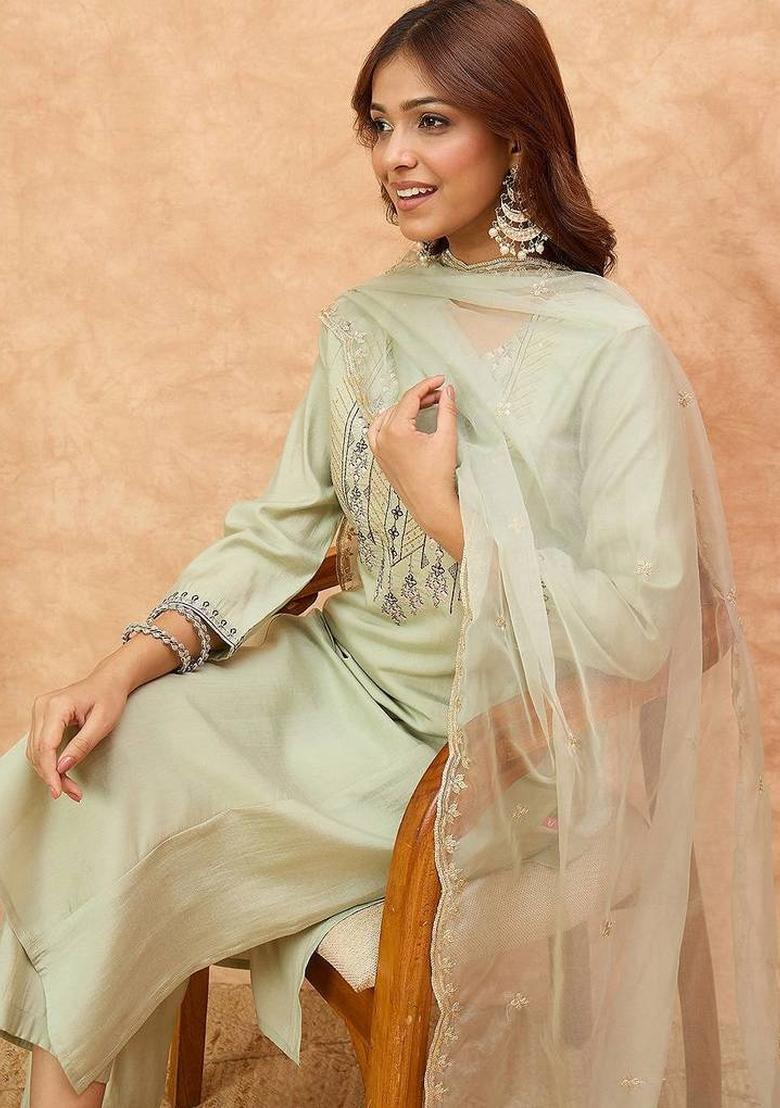 Green Thread Work Cotton Kurta Set - Indya