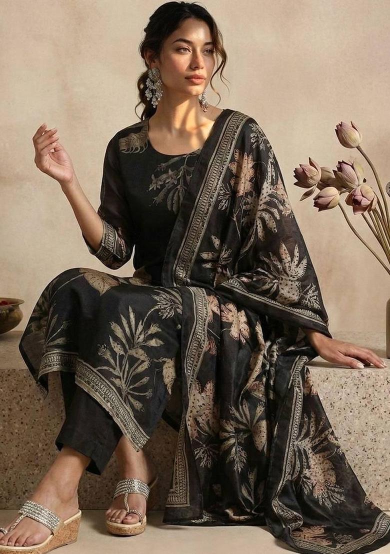 Black Floral Print Silk Kurta Set - Indya