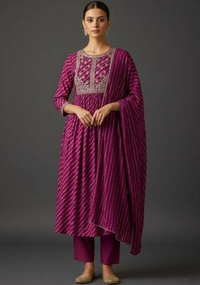 Magenta Floral Print Georgette Kurta Set