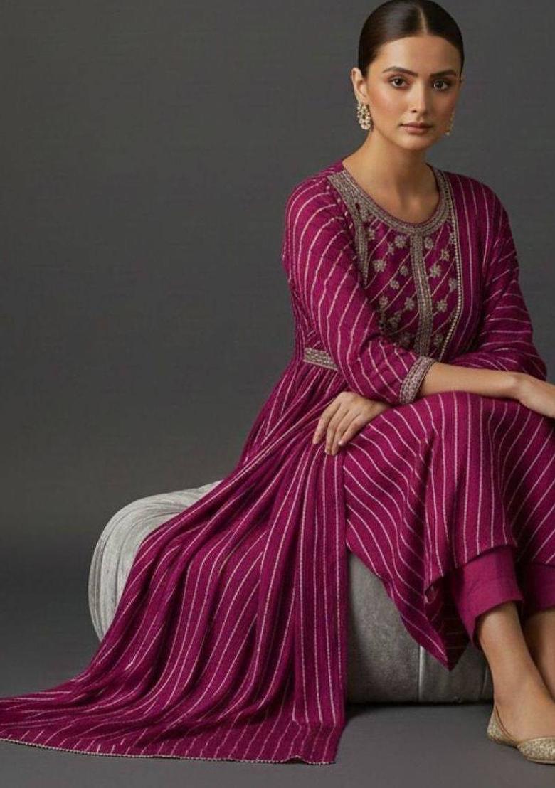 Magenta Floral Print Georgette Kurta Set - Indya