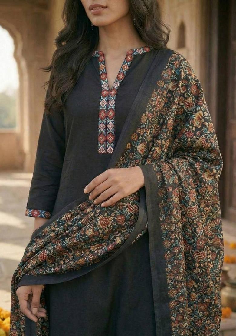 Black Solid Cotton Kurta Set - Indya
