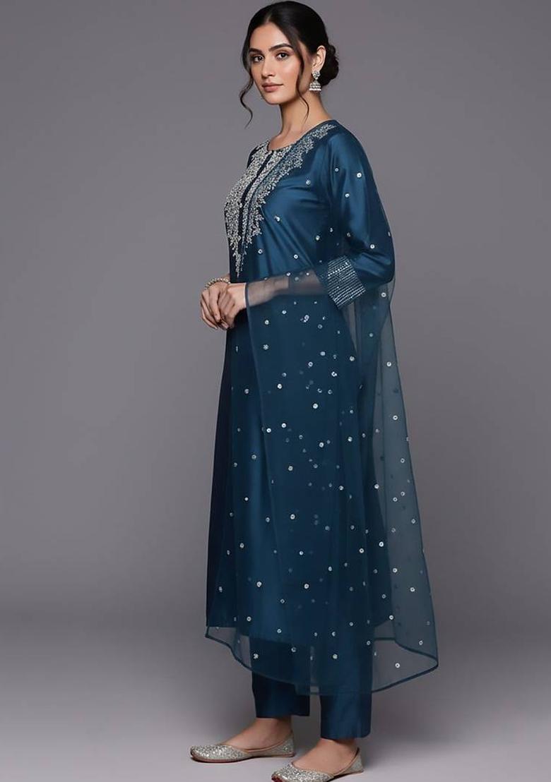 Blue Embroidery Silk Kurta Set - Indya