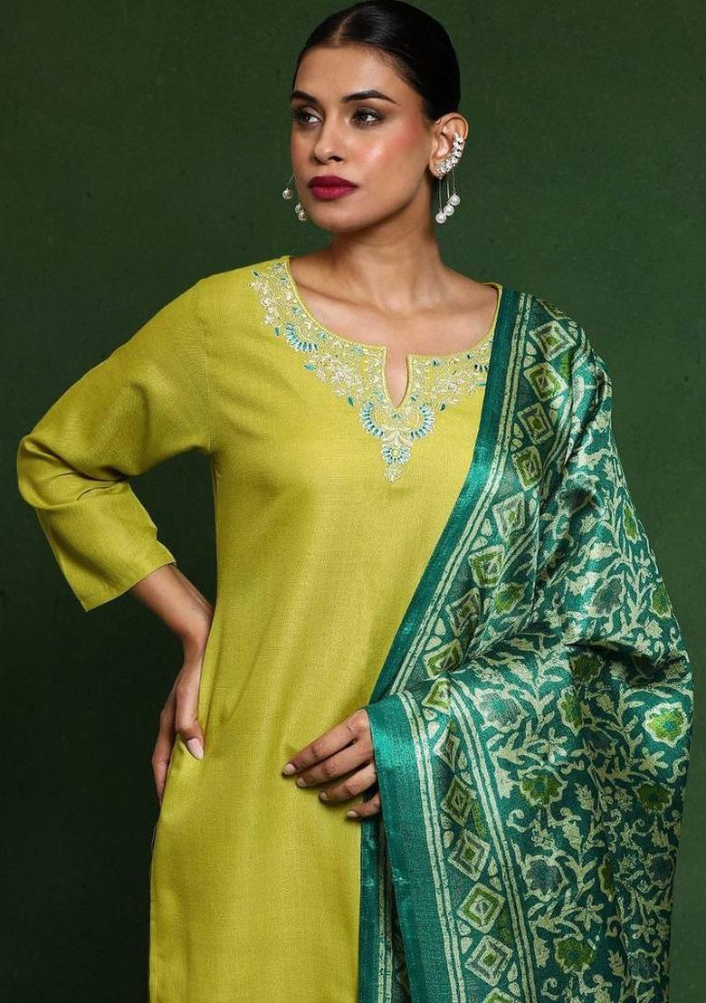 Lime Green Embroidery Cotton Kurta Set - Indya