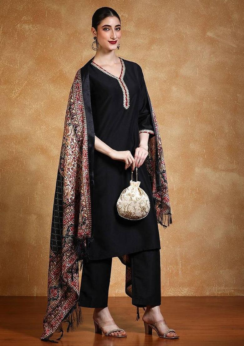 Black Solid Silk Kurta Set - Indya