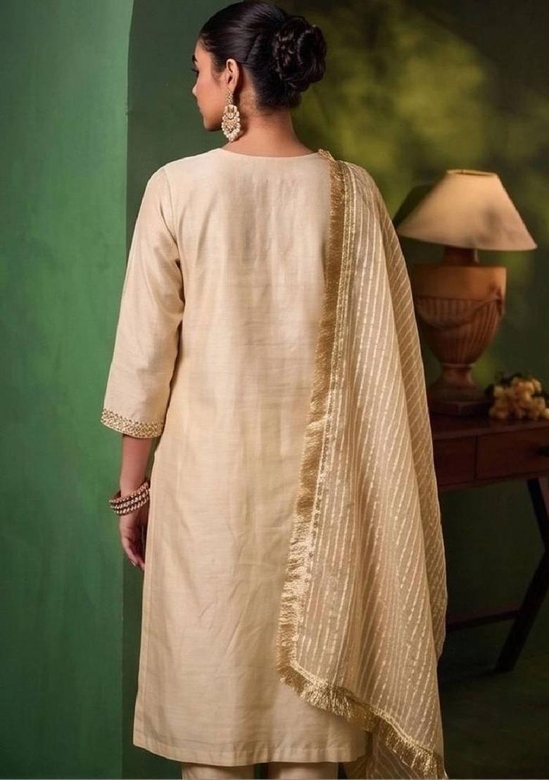 White Thread Work Silk Kurta Set - Indya