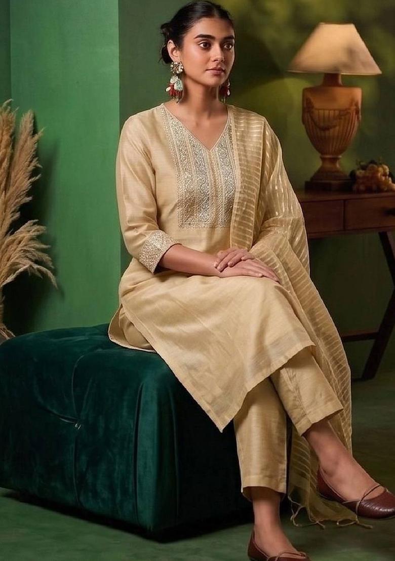 White Embroidery Silk Kurta Set - Indya