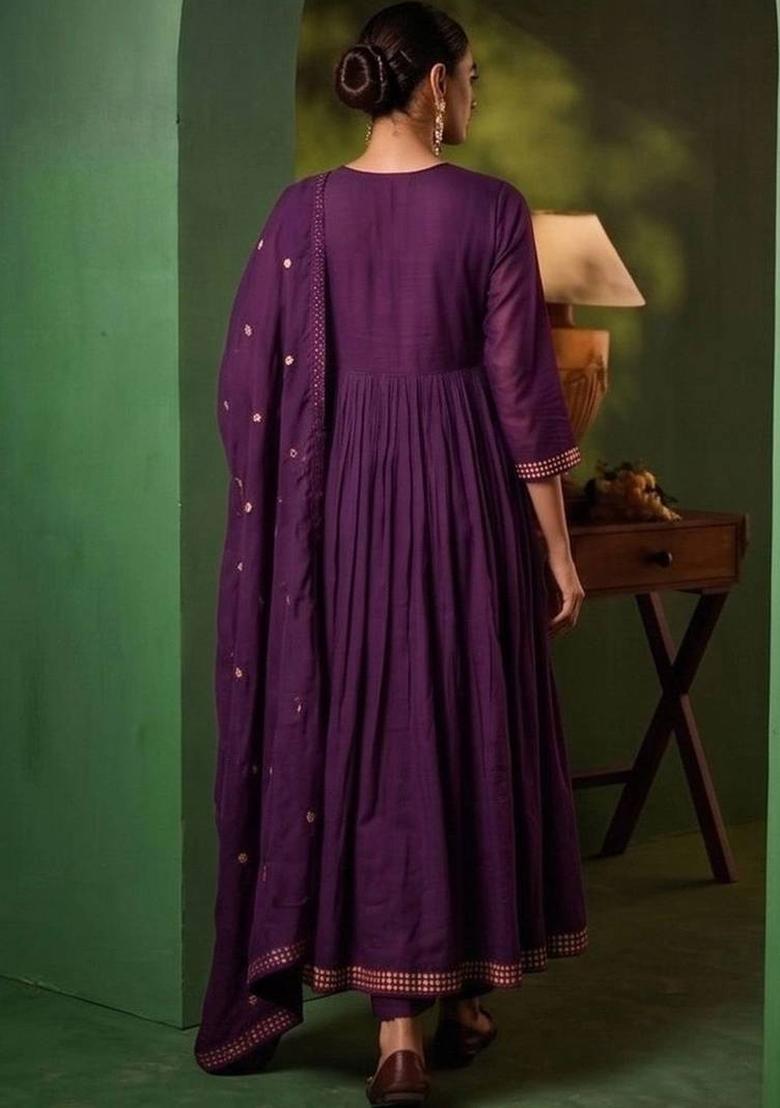 Purple Embroidery Silk Kurta Set - Indya