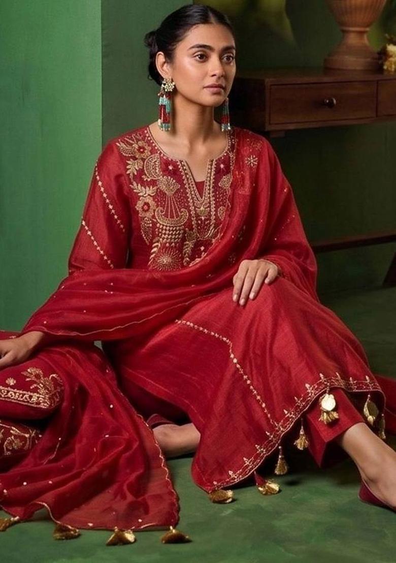 Red Embroidery Chanderi Kurta Set - Indya