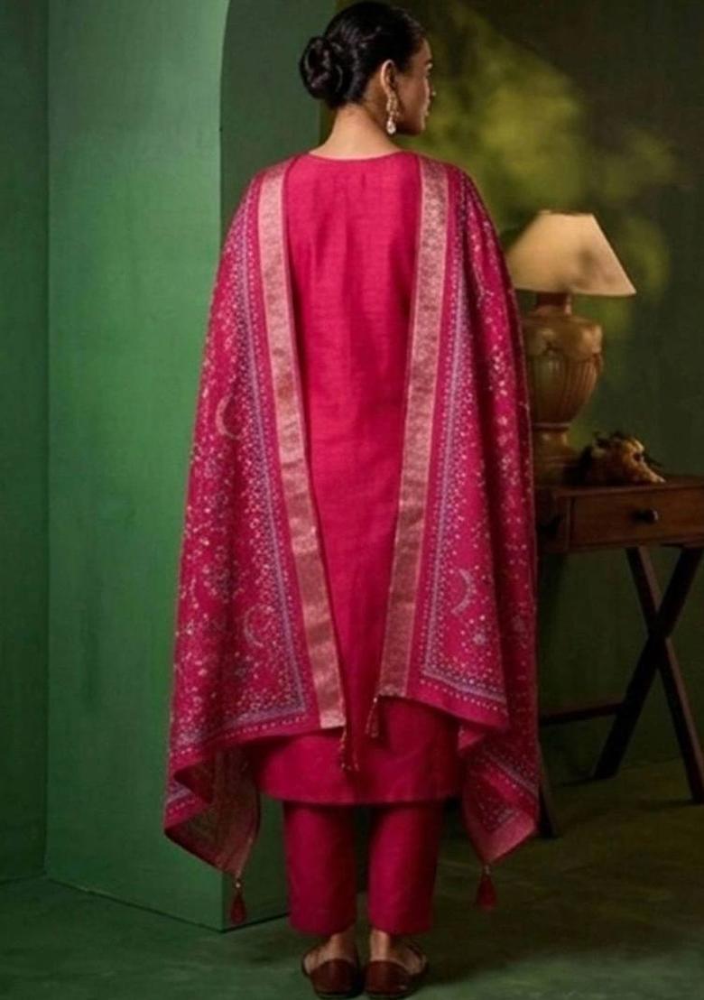 Pink Embroidery Silk Kurta Set - Indya