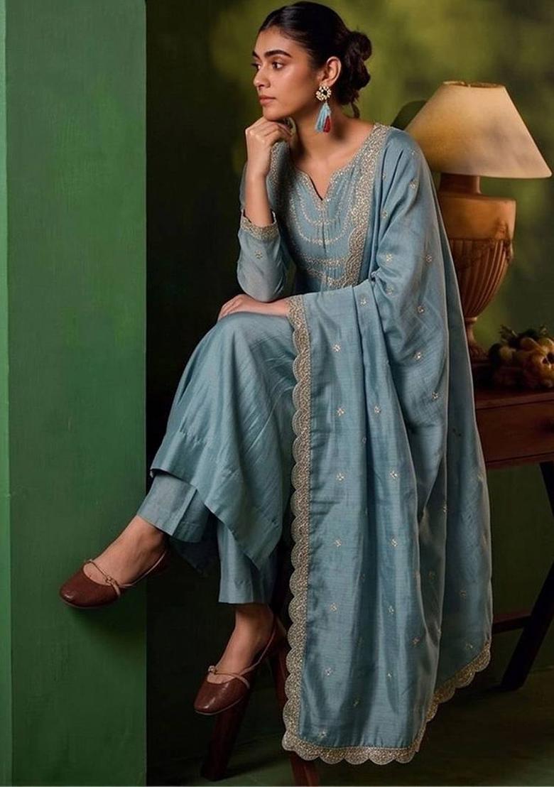 Blue Embroidery Silk Kurta Set - Indya