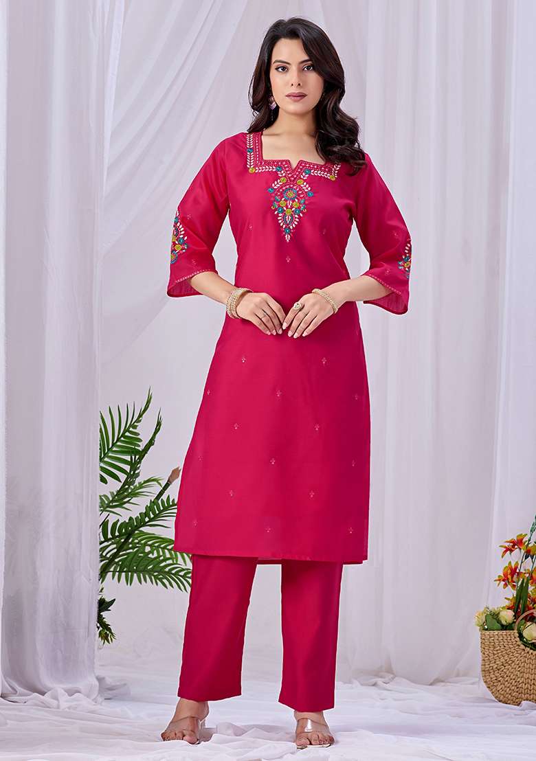 Pink Embroidery Roman Kurta Set - Indya