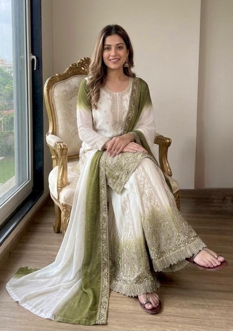 Green Embroidery Georgette Kurta Set - Indya